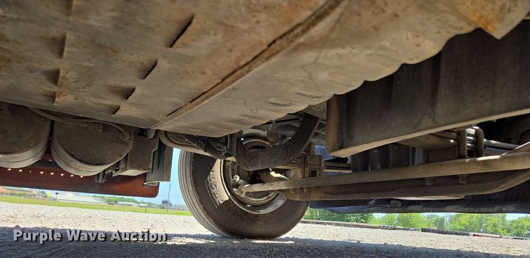 image for item DS3830 2016 Freightliner Cascadia 125 semi truck