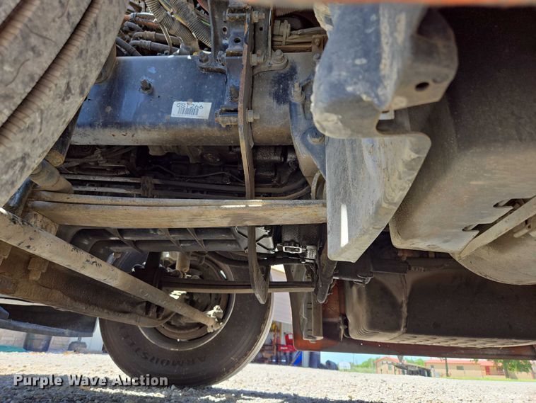 image for item DS3830 2016 Freightliner Cascadia 125 semi truck