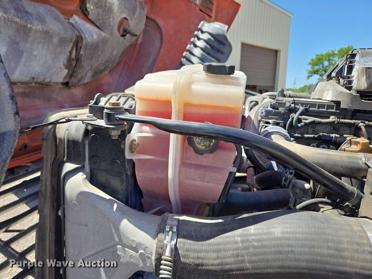 image for item DS3830 2016 Freightliner Cascadia 125 semi truck