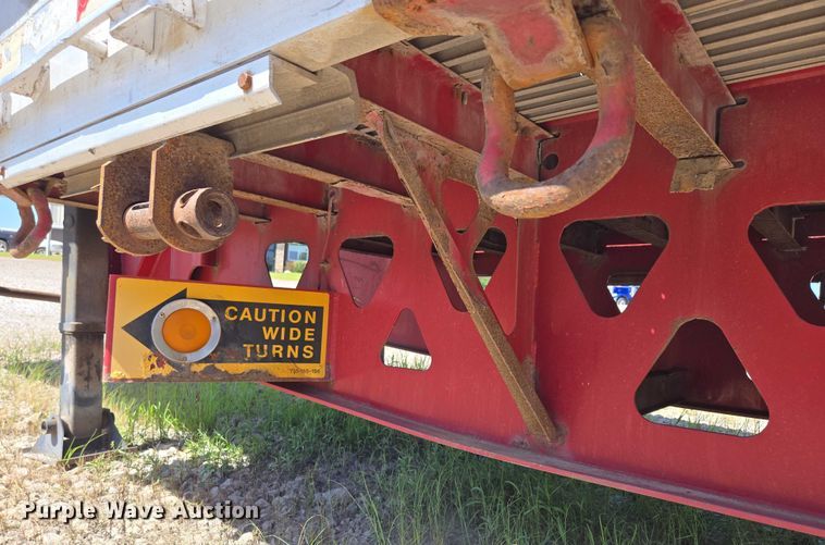 image for item DS3831 2005 Trail King IND., INC. TK80ACS-532 drop deck trailer