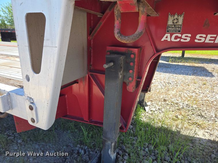 image for item DS3831 2005 Trail King IND., INC. TK80ACS-532 drop deck trailer