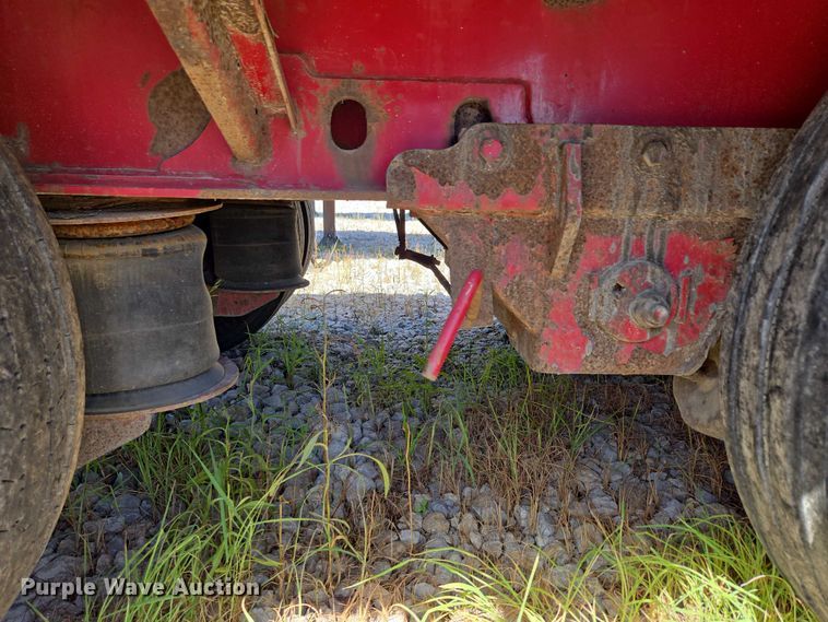 image for item DS3831 2005 Trail King IND., INC. TK80ACS-532 drop deck trailer