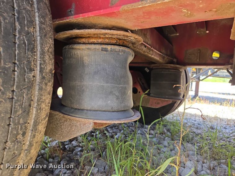 image for item DS3831 2005 Trail King IND., INC. TK80ACS-532 drop deck trailer