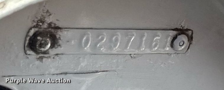 image for item DT6680 2006 International 9400I semi truck