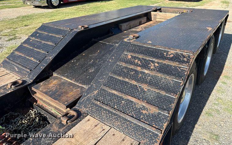 image for item DT6707 2019 General Engines Co, Inc. Eager Beaver 50GSL lowboy equipment trailer