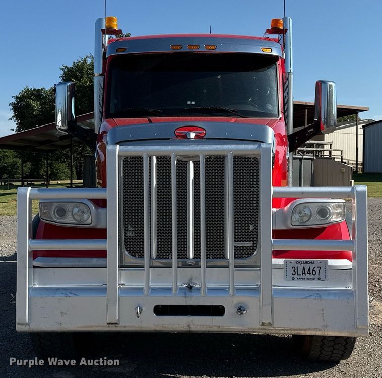 CAMIóN CAMAROTE 2020 PETERBILT