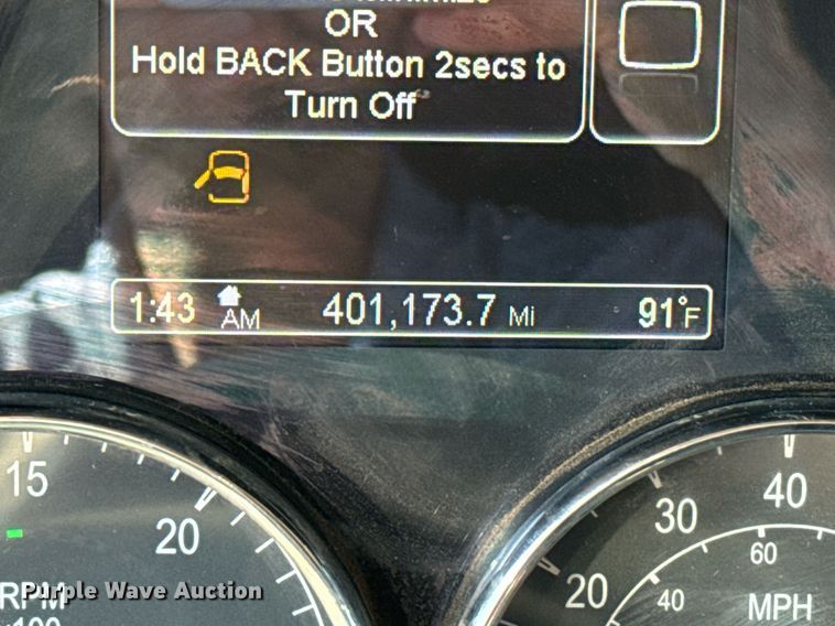 image for item DT6708 2020 Peterbilt 567 semi truck