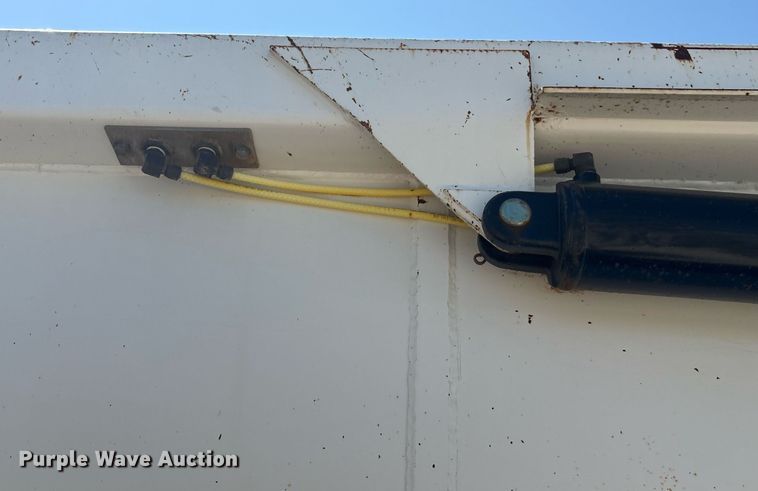 image for item DT6710 2017 Armor Lite SHD-32/42 end dump trailer