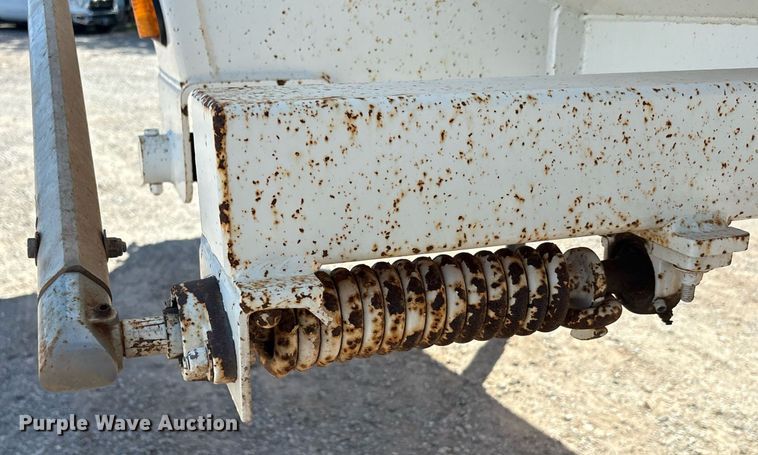 image for item DT6710 2017 Armor Lite SHD-32/42 end dump trailer