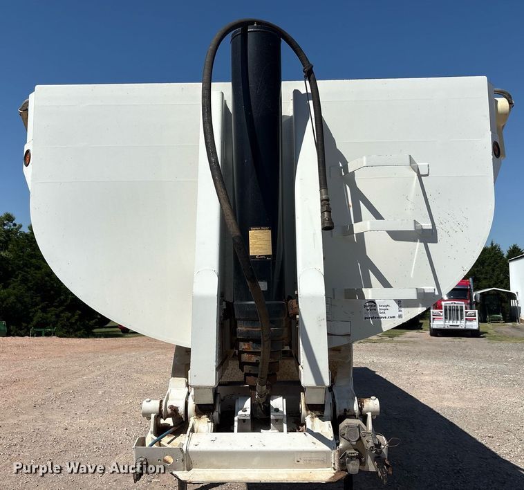 image for item DT6710 2017 Armor Lite SHD-32/42 end dump trailer