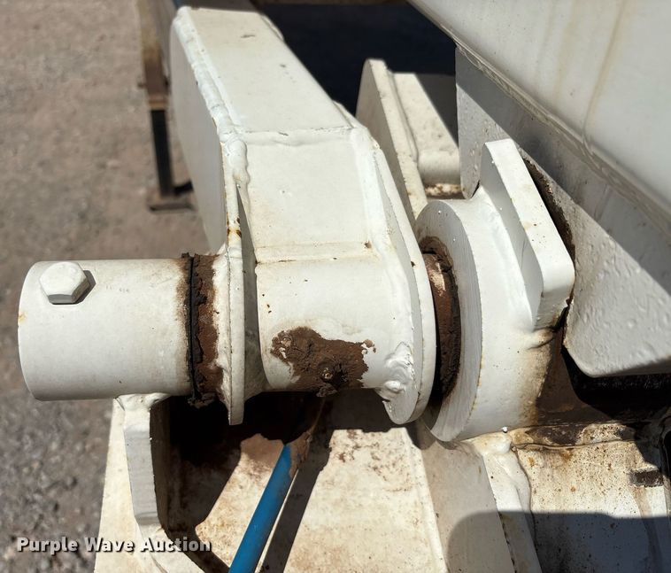 image for item DT6710 2017 Armor Lite SHD-32/42 end dump trailer