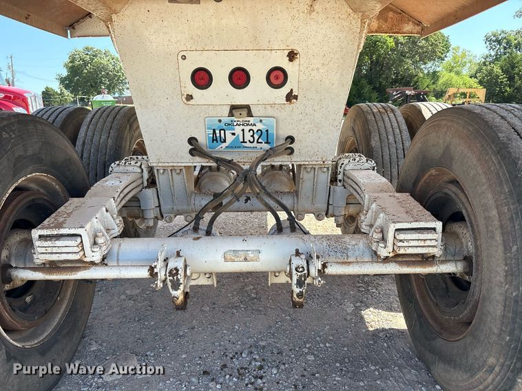 image for item DT6710 2017 Armor Lite SHD-32/42 end dump trailer