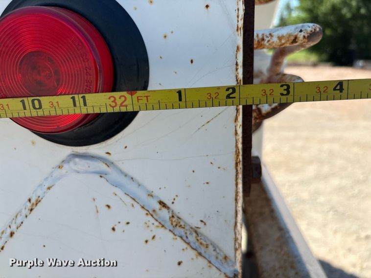 image for item DT6710 2017 Armor Lite SHD-32/42 end dump trailer