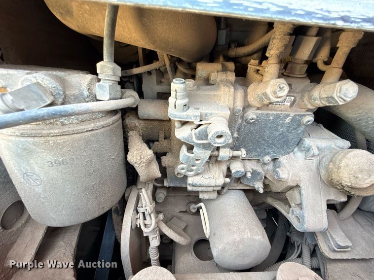 image for item DT6711 2017 Peterbilt 579 semi truck