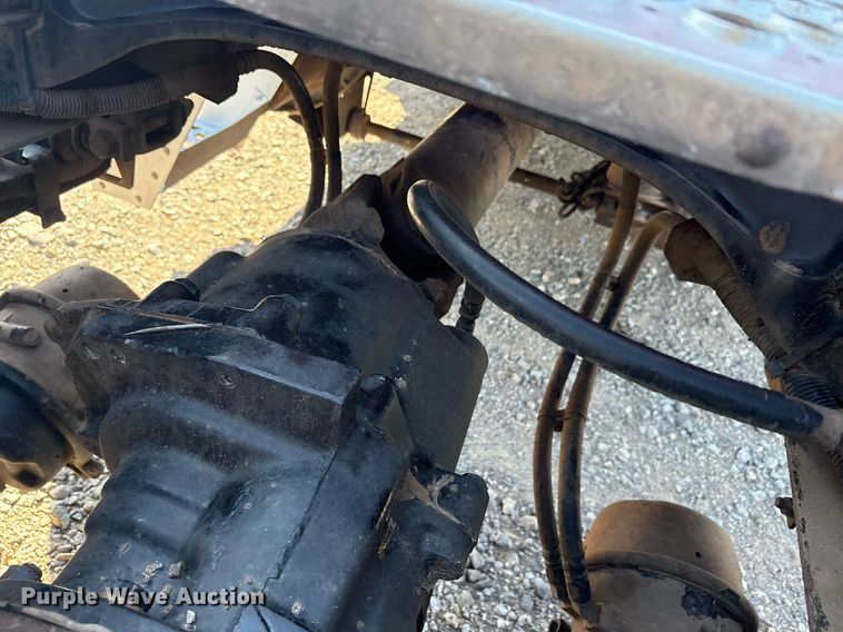 image for item DT6712 2014 Kenworth T660 semi truck