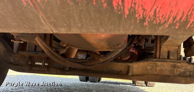 image for item DT6712 2014 Kenworth T660 semi truck