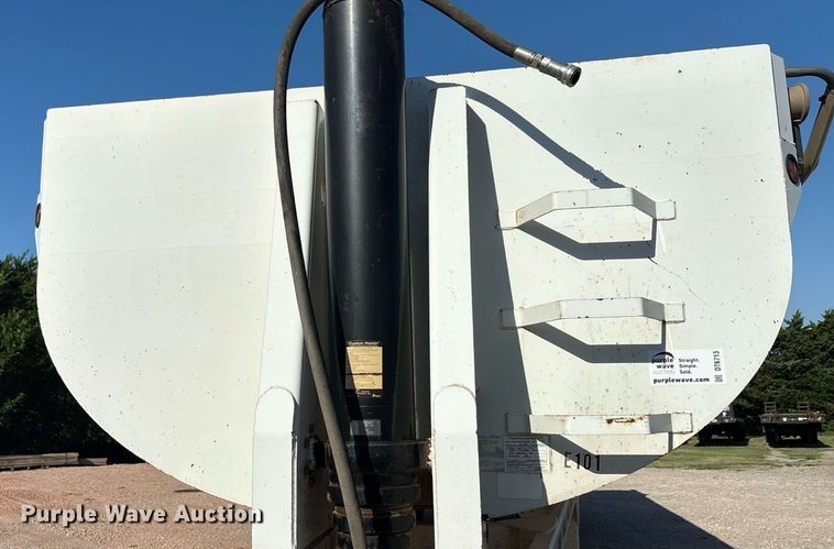 image for item DT6713 2017 Armor Lite SHD-32/42 end dump trailer