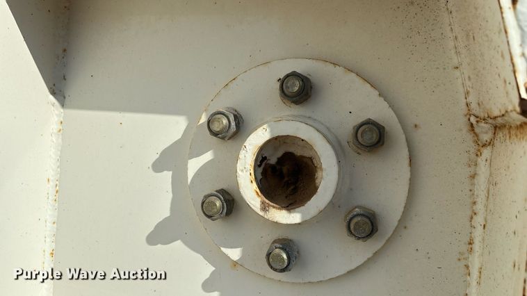 image for item DT6713 2017 Armor Lite SHD-32/42 end dump trailer