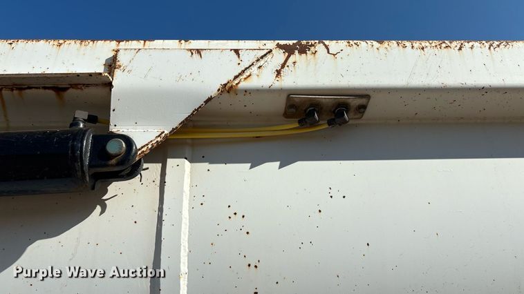 image for item DT6713 2017 Armor Lite SHD-32/42 end dump trailer