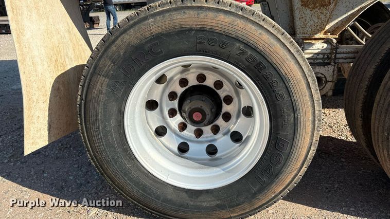 image for item DT6713 2017 Armor Lite SHD-32/42 end dump trailer