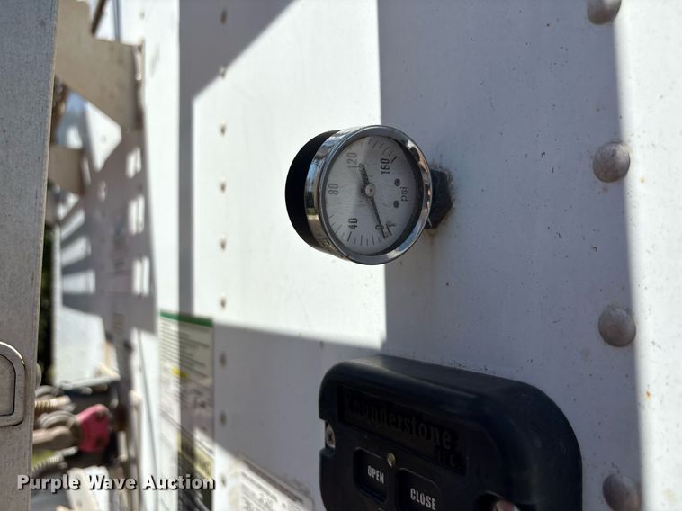 image for item DT6714 2012 Timpte Supper Hopper grain trailer