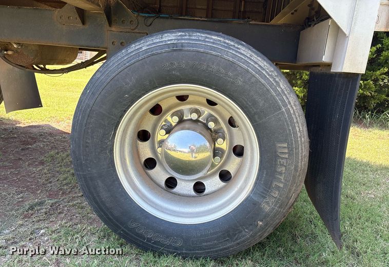 image for item DT6714 2012 Timpte Supper Hopper grain trailer