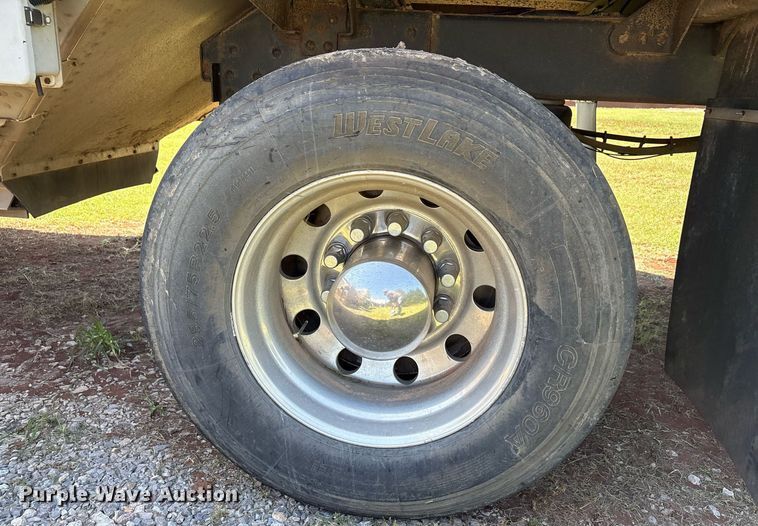 image for item DT6714 2012 Timpte Supper Hopper grain trailer