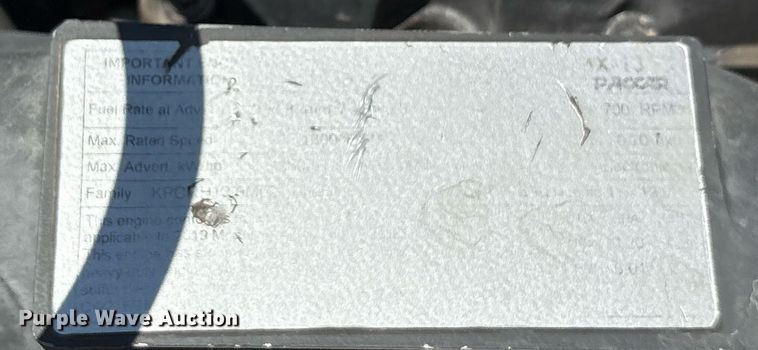 image for item DT6715 2020 Kenworth T680 semi truck