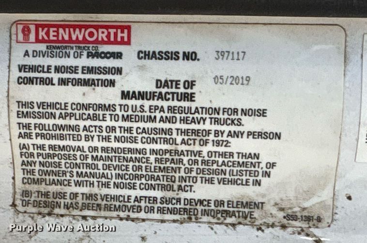 image for item DT6715 2020 Kenworth T680 semi truck