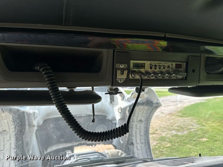 image for item DU9364 2013 Kenworth T660 semi truck