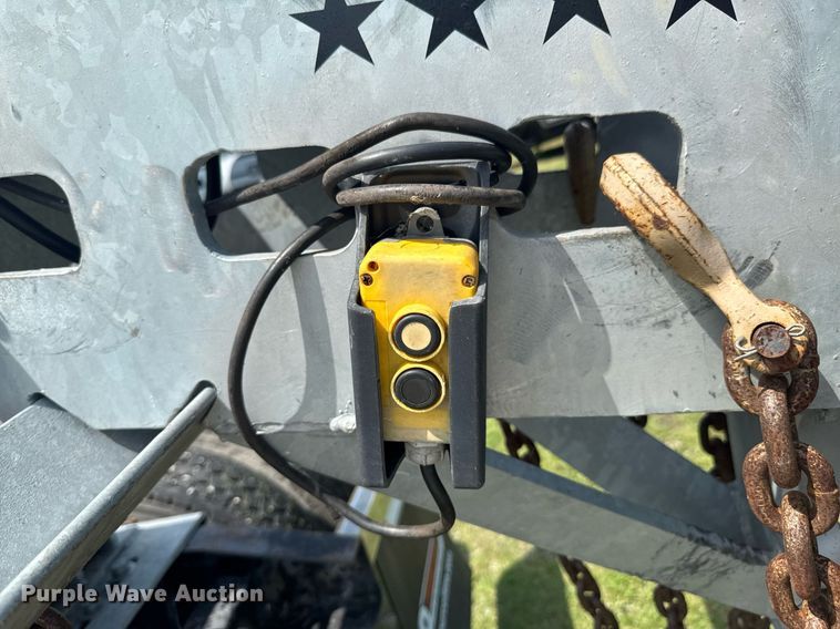 image for item DU9368 1991 Freightliner USF-1E semi truck