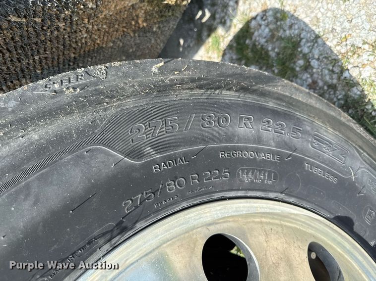 image for item DU9368 1991 Freightliner USF-1E semi truck