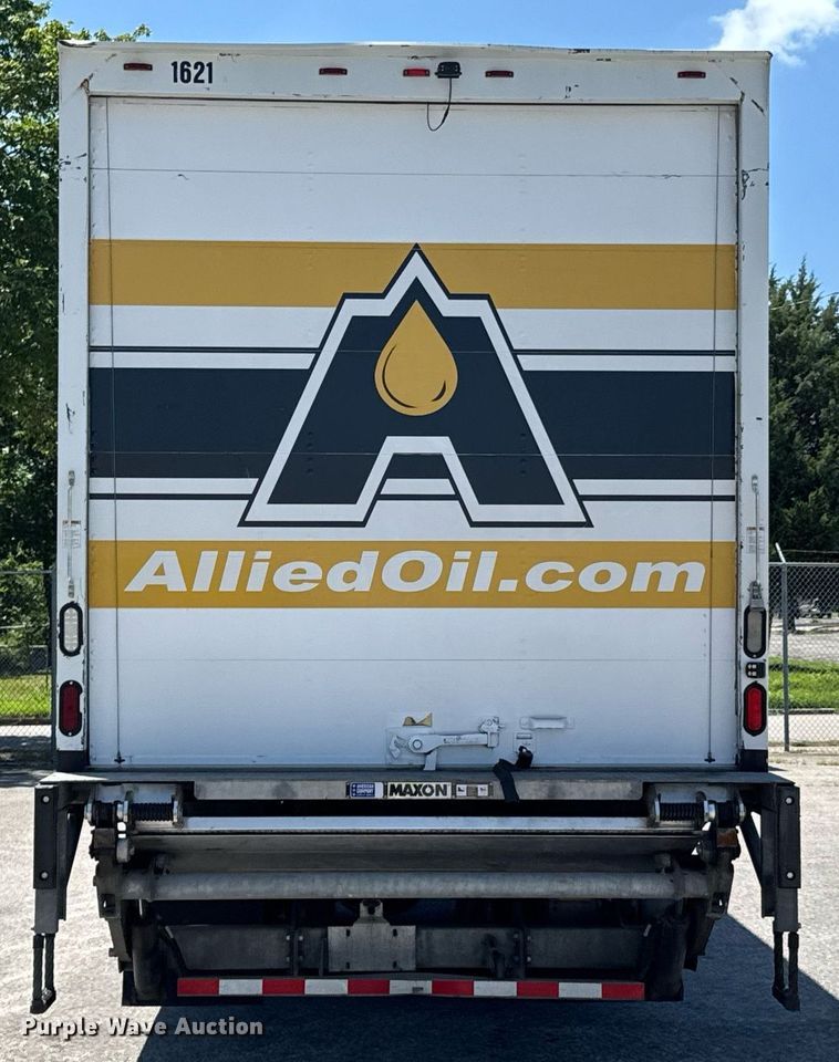 image for item DU9426 2013 Kenworth T370 box truck