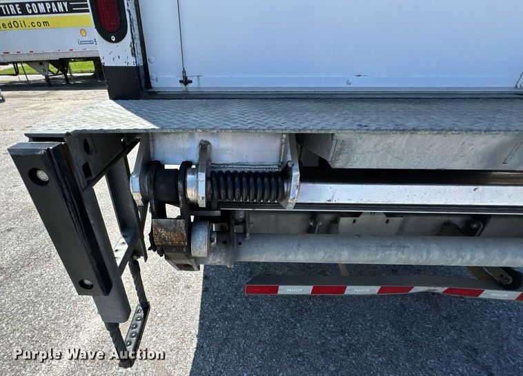 image for item DU9426 2013 Kenworth T370 box truck