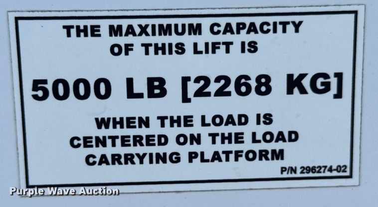 image for item DU9426 2013 Kenworth T370 box truck