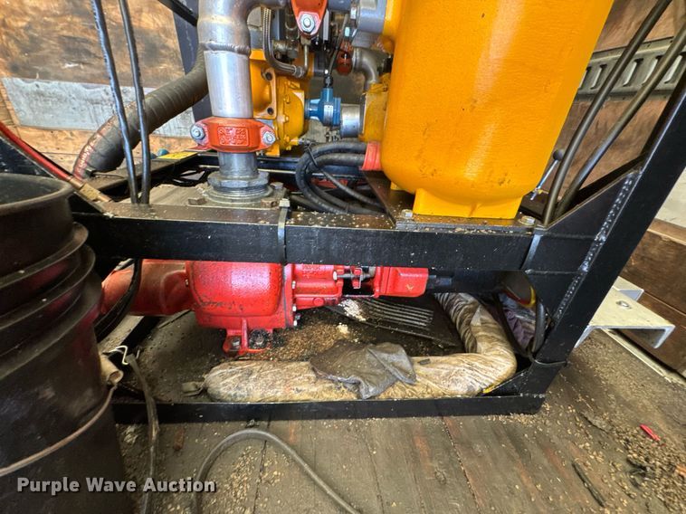 image for item DU9426 2013 Kenworth T370 box truck