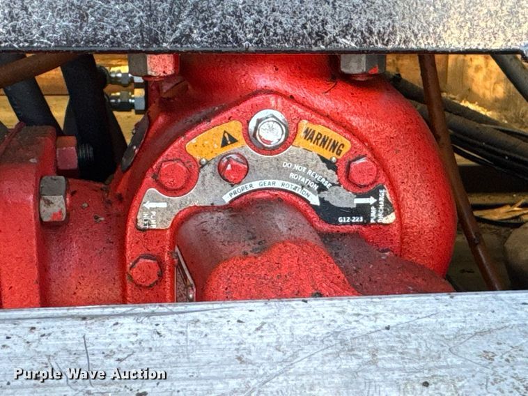 image for item DU9426 2013 Kenworth T370 box truck