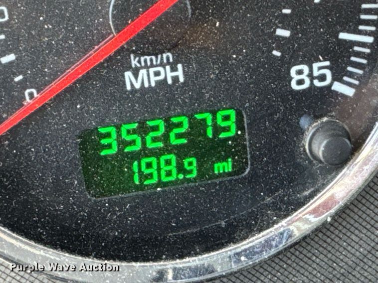 image for item DU9426 2013 Kenworth T370 box truck