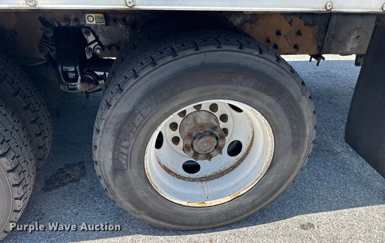 image for item DU9426 2013 Kenworth T370 box truck