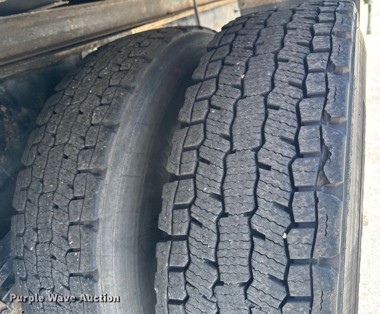 image for item DU9426 2013 Kenworth T370 box truck