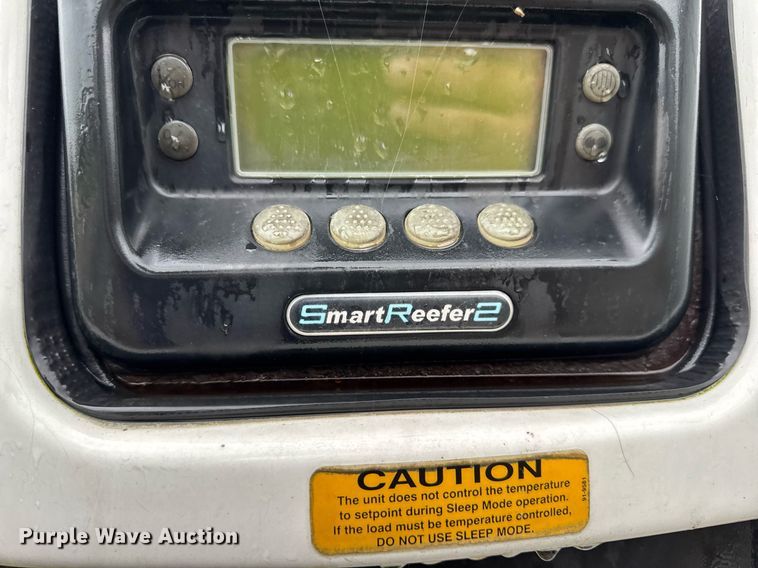 image for item DW3386 1999 Utility  VS2R refrigerated van trailer