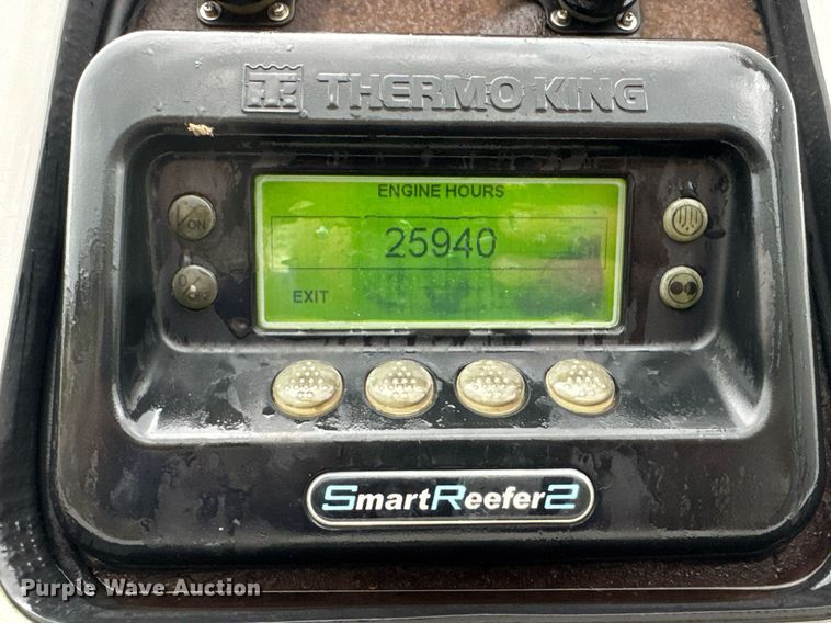 image for item DW3386 1999 Utility  VS2R refrigerated van trailer