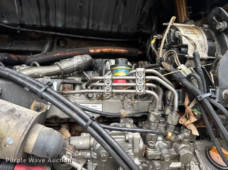 image for item DW3386 1999 Utility  VS2R refrigerated van trailer