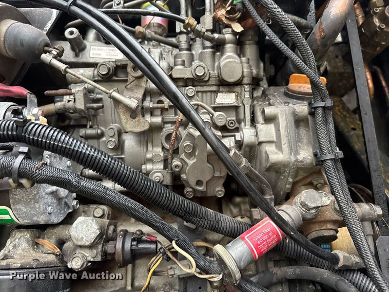 image for item DW3386 1999 Utility  VS2R refrigerated van trailer