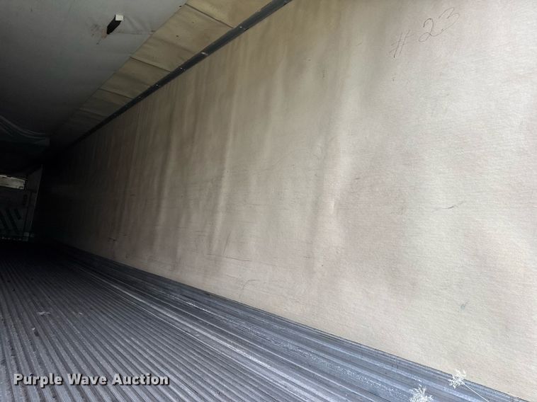 image for item DW3386 1999 Utility  VS2R refrigerated van trailer