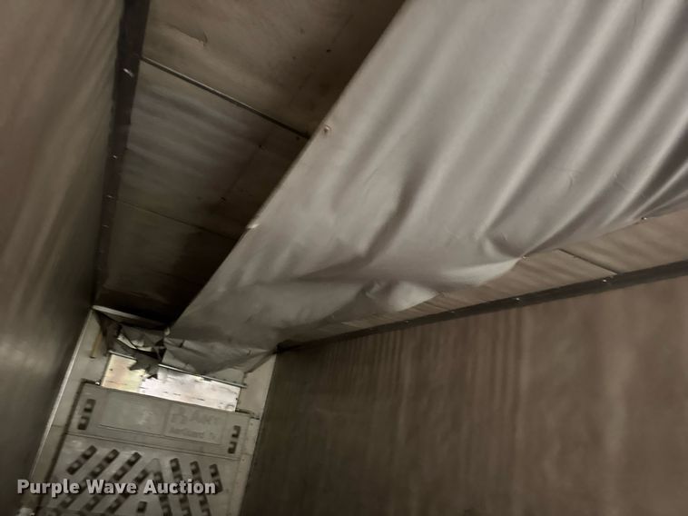 image for item DW3386 1999 Utility  VS2R refrigerated van trailer