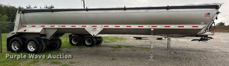 image for item DW3420 2013 Travis end dump trailer