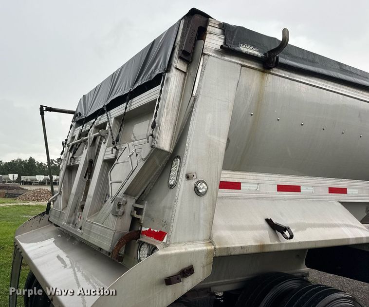 image for item DW3420 2013 Travis end dump trailer