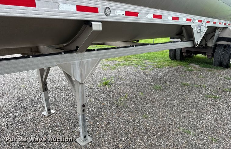 image for item DW3420 2013 Travis end dump trailer