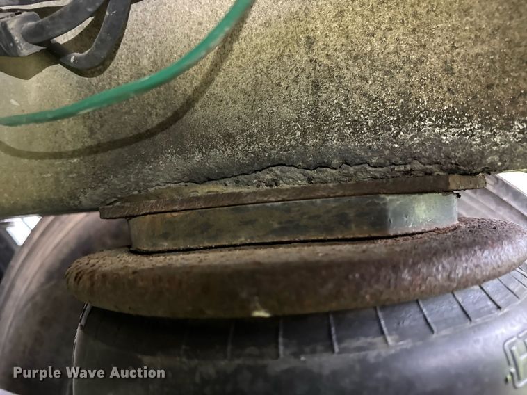 image for item DW3420 2013 Travis end dump trailer